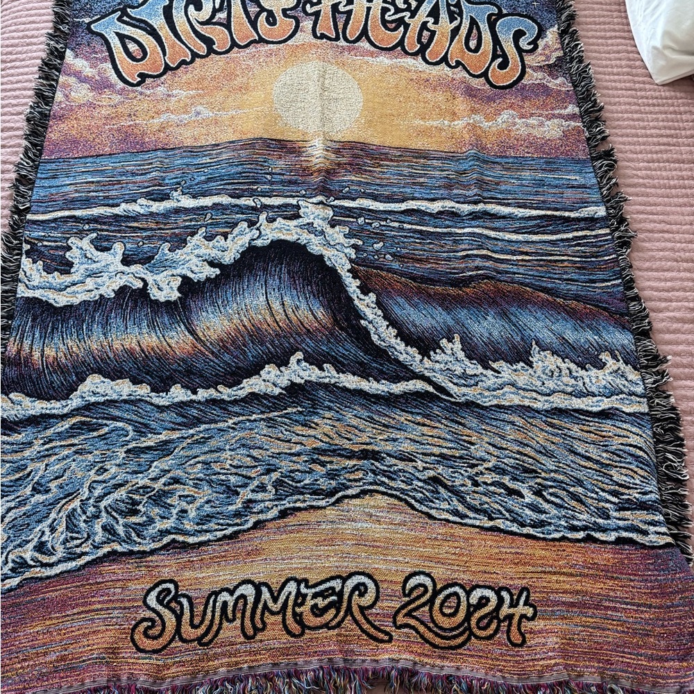 Dirty Heads Summer 2024 concert Ocean Wave Tapestry Blanket